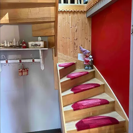 Duplex Avec Terrasse Entierement Equipe60m2 Alpesi faház *